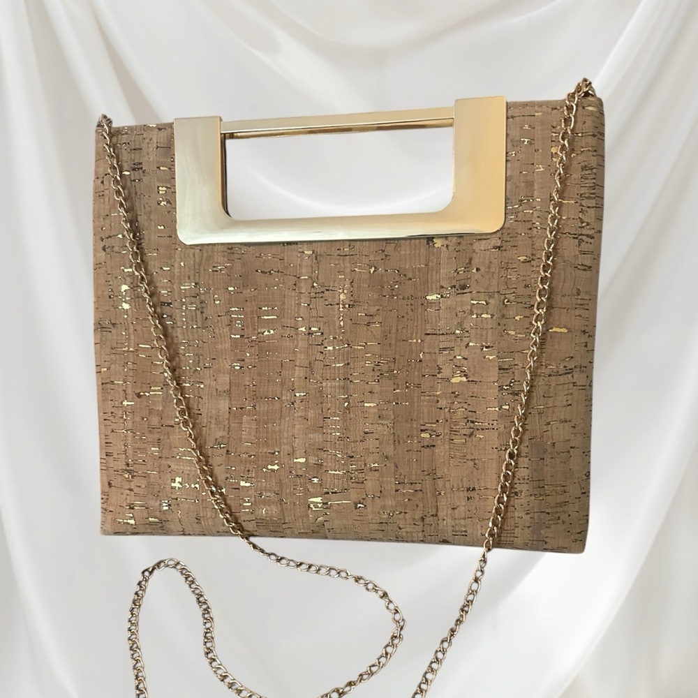 Elegant‎ Gold Chain Handle Women's Fashion Crossbody Bag NWOT